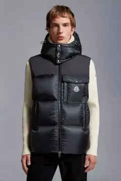 【ほぼ未使用】2024FW MONCLER モンクレール ダウンベスト OUST