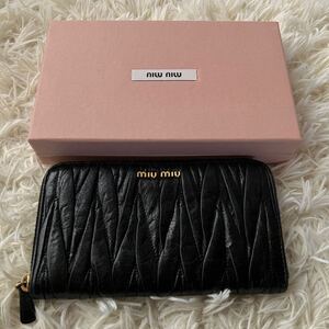 【箱付】 miumiu ミュウミュウ 長財布 レザー ラウンドファスナー ブラック 黒 ウォレット　leather Wallet