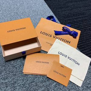 LOUIS VUITTONルイ・ヴィトン　ショップバッグ・ミニBOX等一式　★新品未使用★