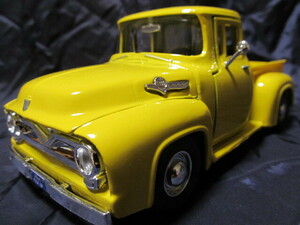 《全国一律送料800円》超希少 １／２４ フォードF100 ピックアップ 1955年 黄色 ピックアップトラック V8 F100