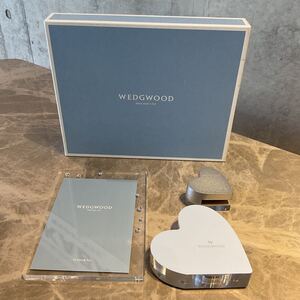 【S-695】WEDGWOOD ピクチャーフレーム＆置き時計