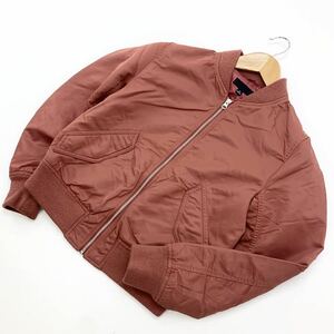 ユニクロ UNIQLO サーモンピンク MA-1 中綿 ジャケット Sサイズ レディース 細身 キレイめ おしゃれなお色味♪■BA123