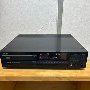 DENON CDプレーヤー　DCD-3300 少々難あり品なのでジャンク扱い