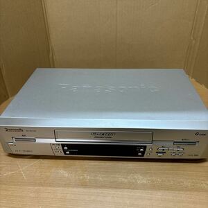 TA-442☆100サイズ☆ Panasonic パナソニック VHSビデオデッキ 映像機器 NV-HX10G-S ジャンク扱い 通電OK