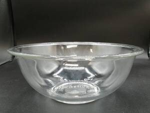 【管⑱】Pyrex　アメリカ製　パイレックス　耐熱ボウル　ガラスボウル　中古