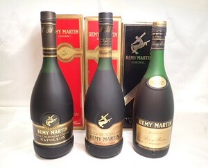 6156[M]箱付◆未開栓古酒◆REMY MARTIN/CENTAURE/NAPOLEON/VSOP/レミーマルタン/COGNAC/ブランデー/700ml/40％/特級 従価含む まとめて 3本