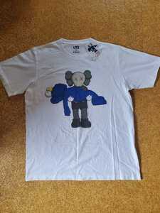 新品 UNIQLO × KAWS ユニクロ カウズ Tシャツ サイズXL 未使用 UT 廃盤 コラボ 綿 白 オーバーサイズ コットン 送料無料