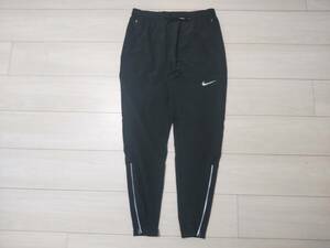 ★新品　ナイキ　NIKE　ランニングパンツ　★DRY-FIT使用　★黒色　★ストレッチ地　★反射素材　★裾ジッパー付　★Sサイズ