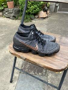 美品　ヴェイパーマックス　vapormax エクスプローラー　ダーク