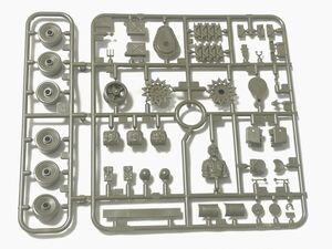 タミヤ MM 1/35 M4A3シャーマン 75mm砲搭載 後期型 前線突破 D部品 H部品 緑 10603115 ミリタリーミニチュアシリーズ RC 戦車