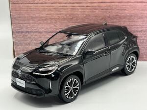 即決有★カラーサンプル 1/30 トヨタ ヤリス クロス YARIS CROSS ハイブリッド ブラックマイカ 黒★ミニカー