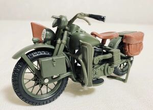 1/18 HARLEY-DAViDSON ハーレーダビッドソン　軍用バイク　ミニカー　MAISTO ほぼ未使用