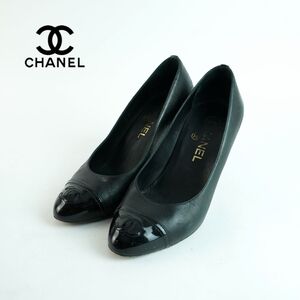 CHANEL シャネル 37 23.5 パンプス イタリア製 ヒール ココマーク レザー エナメル 黒 ブラック/NC19