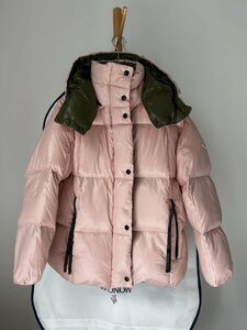 MONCLER モンクレール Paranaシリーズ 無地 フード付き 光沢ダウンジャケット レディース ピンク size 0