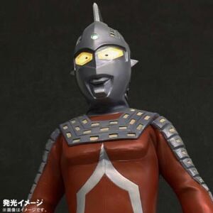 [新品未開封/送料無料] ギガンティックシリーズ ウルトラセブン 発光スチールカラーver 少年リック 限定 エクスプレス ショウネンリック