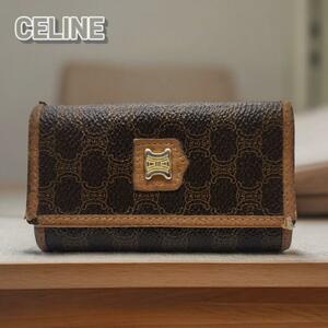 CELINE キーケース 三つ折り 高級感 エンブレム ブラウン