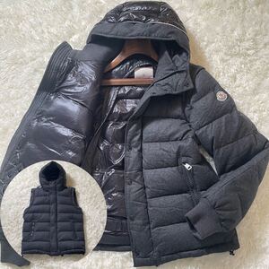 溢れ出す高級感!!!極暖の頂き!!!【モンクレール MONCLER】最高級ウール生地!!! ダウンジャケット ベスト ヘム HEM 2way ワッペン Ｍ~L相当