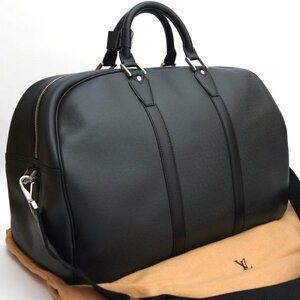 【使用わずか】 ルイヴィトン Louis Vuitton タイガ ケンダルPM ブラック ボストンバッグ 旅行鞄 メンズ レディース 定価約23万 B0259