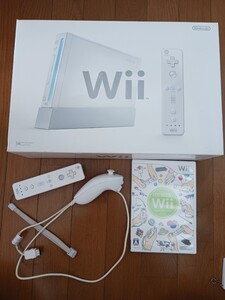 任天堂 Wii 本体　リモコンとヌンチャク