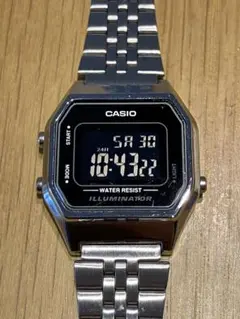 CASIO　3284　LA680W　デジタル腕時計　ユニセックス　カジュアル