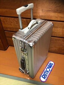 ☆美品☆希少☆RIMOWA クラシック フライト 2輪35L　縁　鏡面　廃盤モデル　希少②