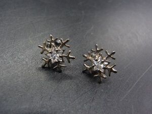 ■美品■ STAR JEWELRY スタージュエリー SV925 スノーフレーク 雪の結晶 ラインストーン ピアス アクセサリー シルバー系 DH1657