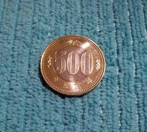 ◎ 【最新】流通品 現行貨幣 バイカラー・クラッド硬貨 500円硬貨 五百円 令和6年2024年 ◎