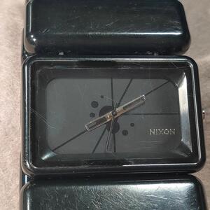 NIXON ニクソン THE VEGA 15D41