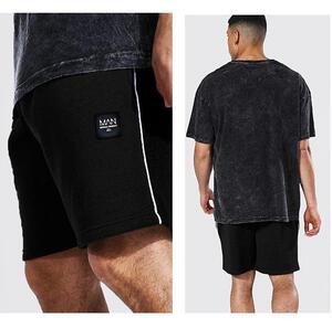 英国 インポート boohoo MAN 秋冬 裏起毛ハーフパンツ 黒 XSサイズ （28インチ） ウエスト71cm イギリス 海外 ブラック 白ライン