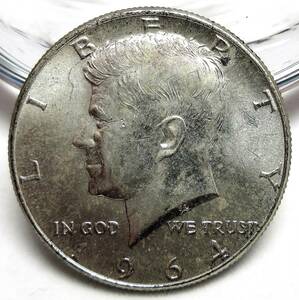 アメリカ 1/2ドル銀貨 ケネディ 50セント銀貨 1964年 30.68mm 12.55g KM#202 / 表面に小傷、裏面に若干の摩耗