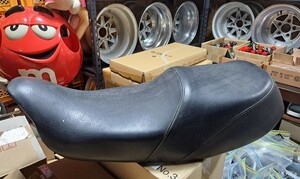 4 カワサキ KZ シート シート金具付き シート Z1 Z2 Z750RS Z1R KZ1000 KZ900 Z750FX Z750D Z750F Z1000MK2 純正シートベース