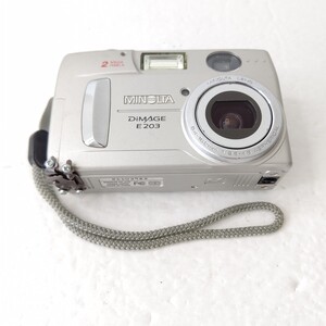 ミノルタ　デジタルカメラ　DIMAGE E203 美品　電池式 MINOLTA