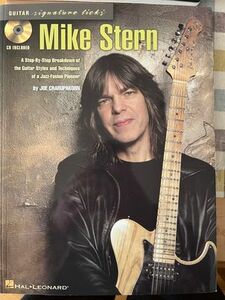 送料無料 ギタースコア　マイク・スターン　Mike Stern guitar signature Licks CD付　TAB譜付