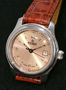 日付表示もあり実用的なレディースウォッチ!!稼働品!! FENDI/フェンディ クォーツ 腕時計 210L 047-279 ※社外品バンド使用＊