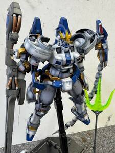 GUIK40010 ガンプラ 新機動戦記ガンダムW Endless Waltz MG MASTER GRADE 1/100 トールギスⅢ 塗装済み完成品 マスターグレード プラモ