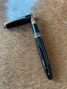 新品未使用 MONTBLANC 256 1950年代 ウィングニブ オーバーサイズ モンブラン マイスターシュテュック 万年筆 ヴィンテージ 