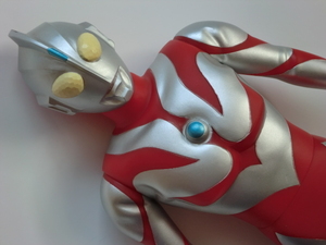 サイズ約32cm！ウルトラマンネオス　テレビマガジン限定！超でかフィギュア／ビッグソフビ／商品説明欄全部必読！入札条件＆取引条件厳守！