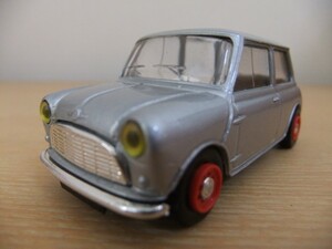 ＥＬＩＧＯＲ　エリゴール　ローバーＭＩＮＩ　ＭＯＲＲＩＳ　８５０　銀　１/４３