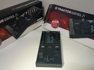 動作確認済 TRAKTOR KONTROL Z1 ミキサー 外箱 PCDJ VJ