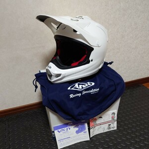 ほぼ新品！ Arai V-CROSS4 白 Size:61,62cm XL オフロードヘルメット アライ ホワイト Vクロス4