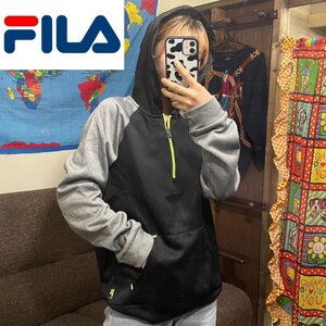 DS10-762★アメリカ買付品★訳あり格安【FILA フィラ】ハーフジップ スウェットパーカー【S】裏起毛 US古着 スポーツ トレーナー