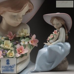 UU543 【LLADRO】リヤドロ # 5862「花の香りにつつまれて」置物 幅20.5cm 重850g ケース付・「少女と花」 フィギュリン 陶器人形