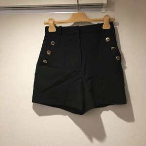 ZARAショートパンツ ブラック　Sサイズ