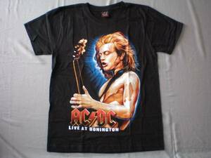 バンドTシャツ　 エーシーディーシー(AC/DC ）新品 M