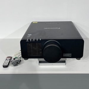 【大阪】決算セール☆Panasonic 1チップDLPプロジェクター/レーザープロジェクター/PT-RZ970JB/2017年/ブラック/モデルR設置品【MMF12】