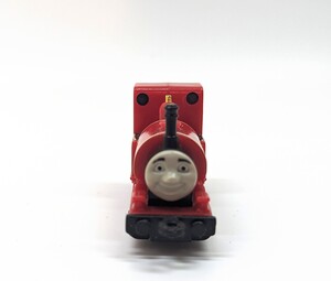 トーマスとなかまたち　スカーロイ　2002年中古品です　子供が遊んでいた物です。キズ、汚れ等あります。