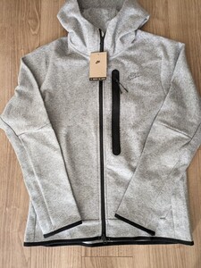 新品/ナイキテックフリースNIKE パーカー/グレー　スウェット/МサイズTech Fleece Full Zip Hoodie ジャケットフードスウェットトレーナー