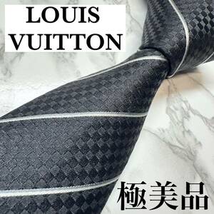 極美品 近年モデル LOUIS VUITTON ネクタイ シルク100% マイクロダミエ ストライプ LVロゴ レギュラータイ ブランドロゴ 刺繍 ブラック