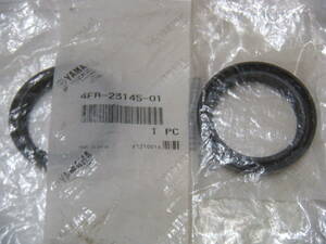 フロント　フォークオイルシール　XJR400R 4HM　4EB-23145-001　41Φ　2個セット 未使用　