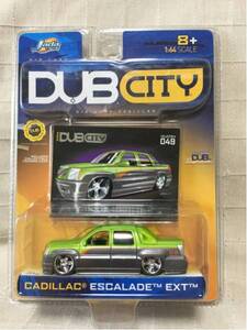 即決有★JadaToys 1/64 DUB CITY CADILLAC ESCALADE EXT★エスカレード 緑 ミニカー